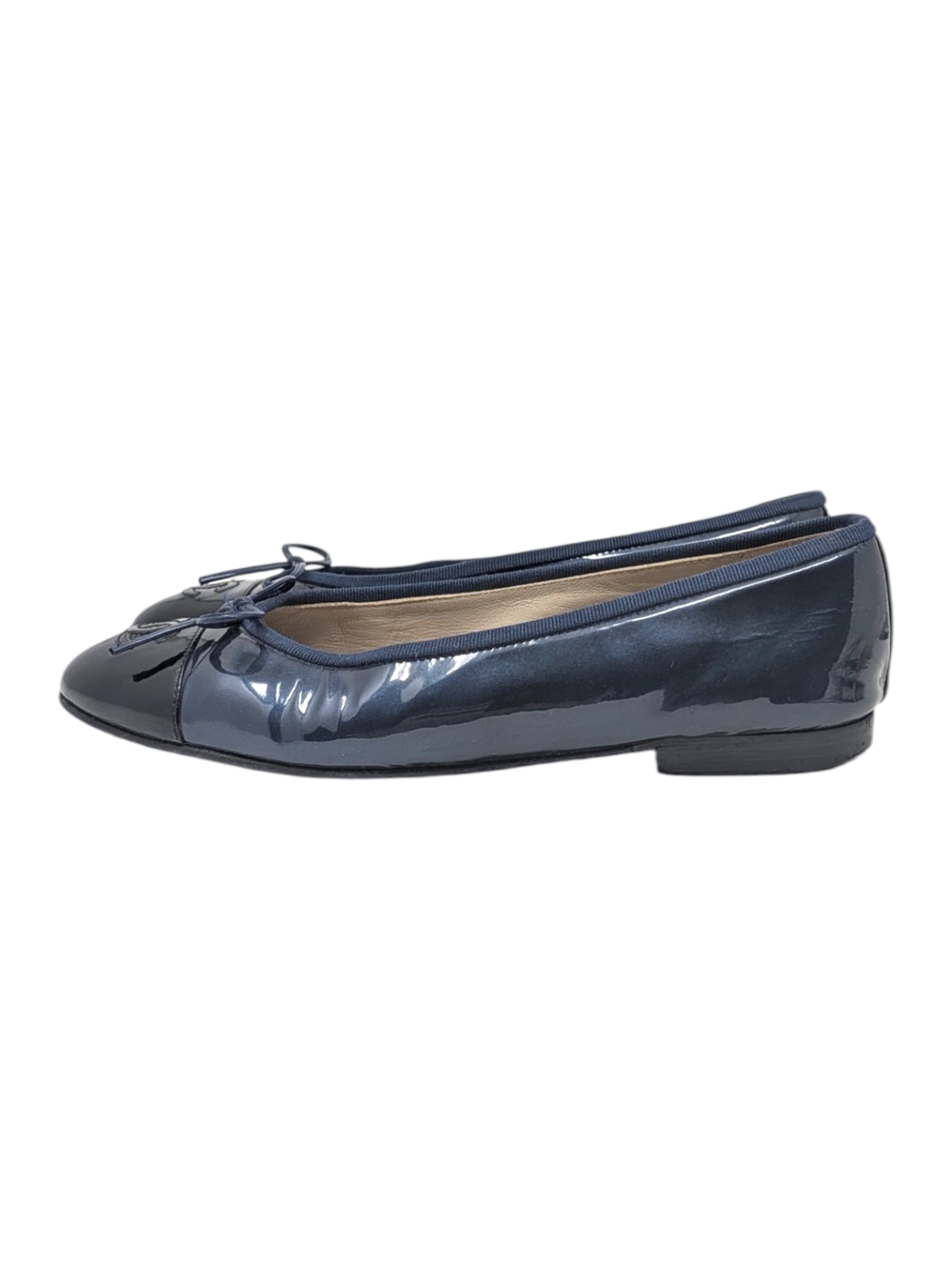 Chanel Ballet Flat Ballerina CC Logo Cap Toe Navy Blue Black Patent 37 | 6.5 - Picture 5 of 11
